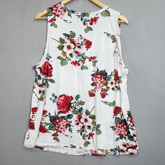 Papermoon Womens Sleeveless V Cut Top White With Red Pink Floral Tank Sz 3X NWOT - Picture 3 of 5